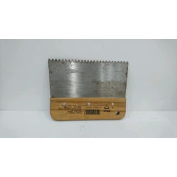 FAYANS TARAĞI ÜÇGEN DİŞ 17 CM                     